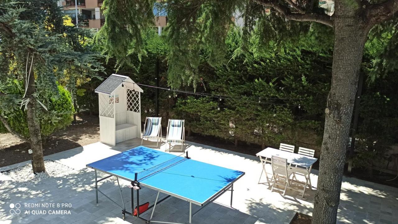 Villa Mary Trani Exterior foto